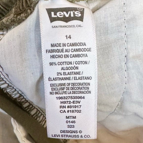 Levi's Green Cargo Pants - Girls size 14 - Picture 4 of 8